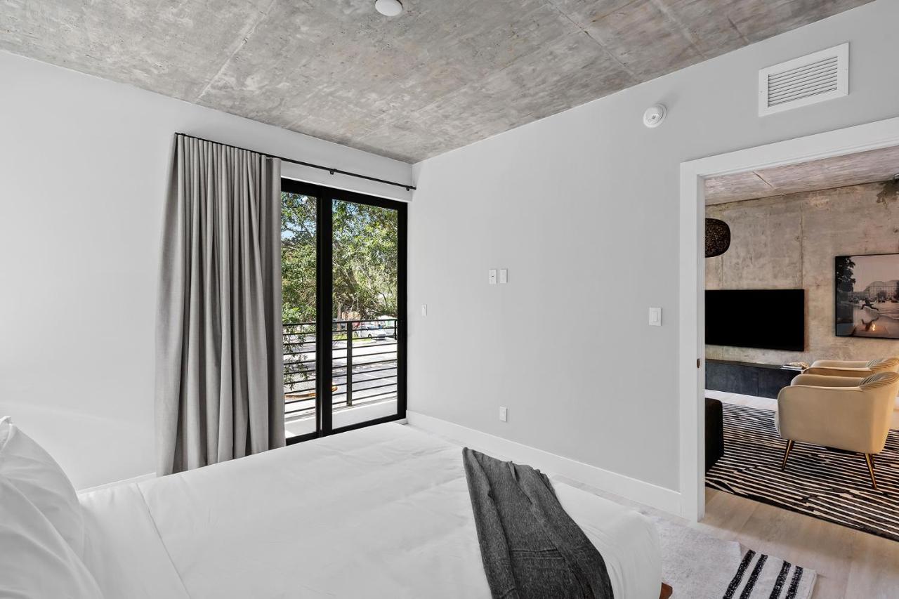 Pretty Rola 201 Luxury 1B1B W King Bed At Downtown Fort Lauderdale Exterior photo